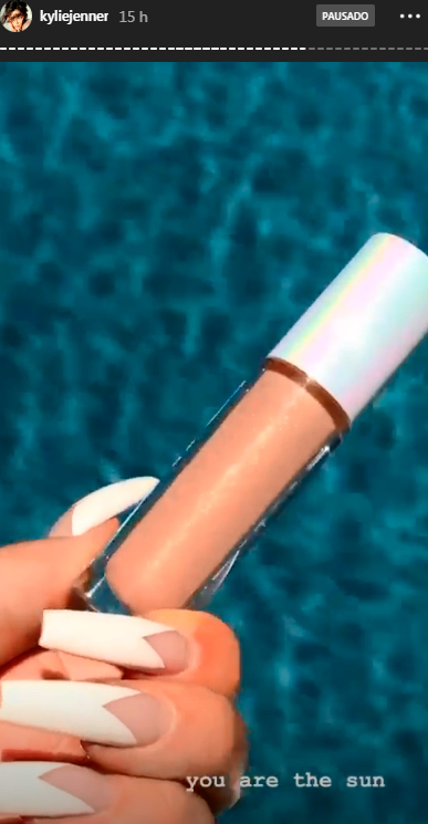 coleçao-verao-kylie-cosmetics-gloss coleçao-verao-kylie-cosmetics-gloss