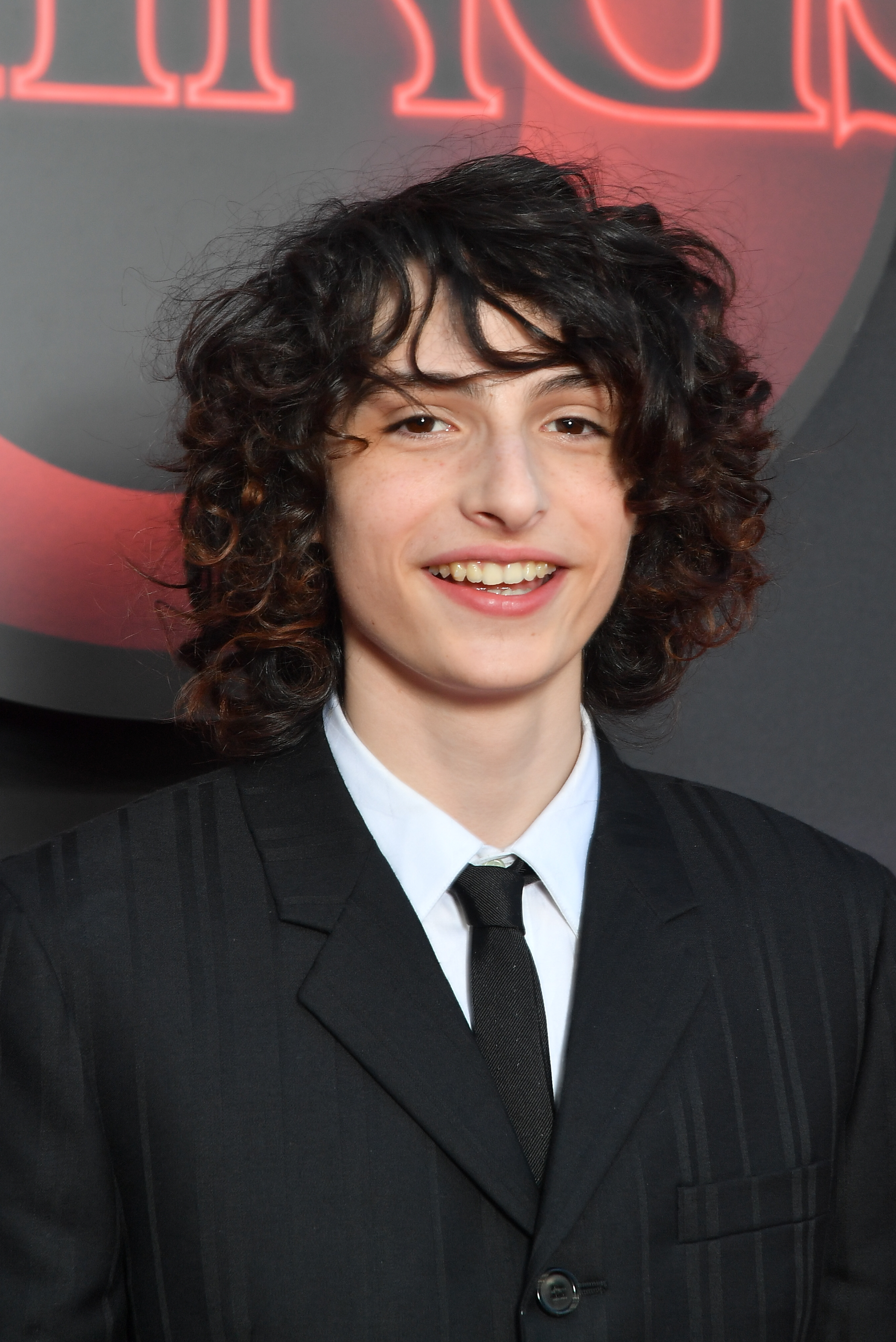 finn-wolfhard-stranger-things-premiere