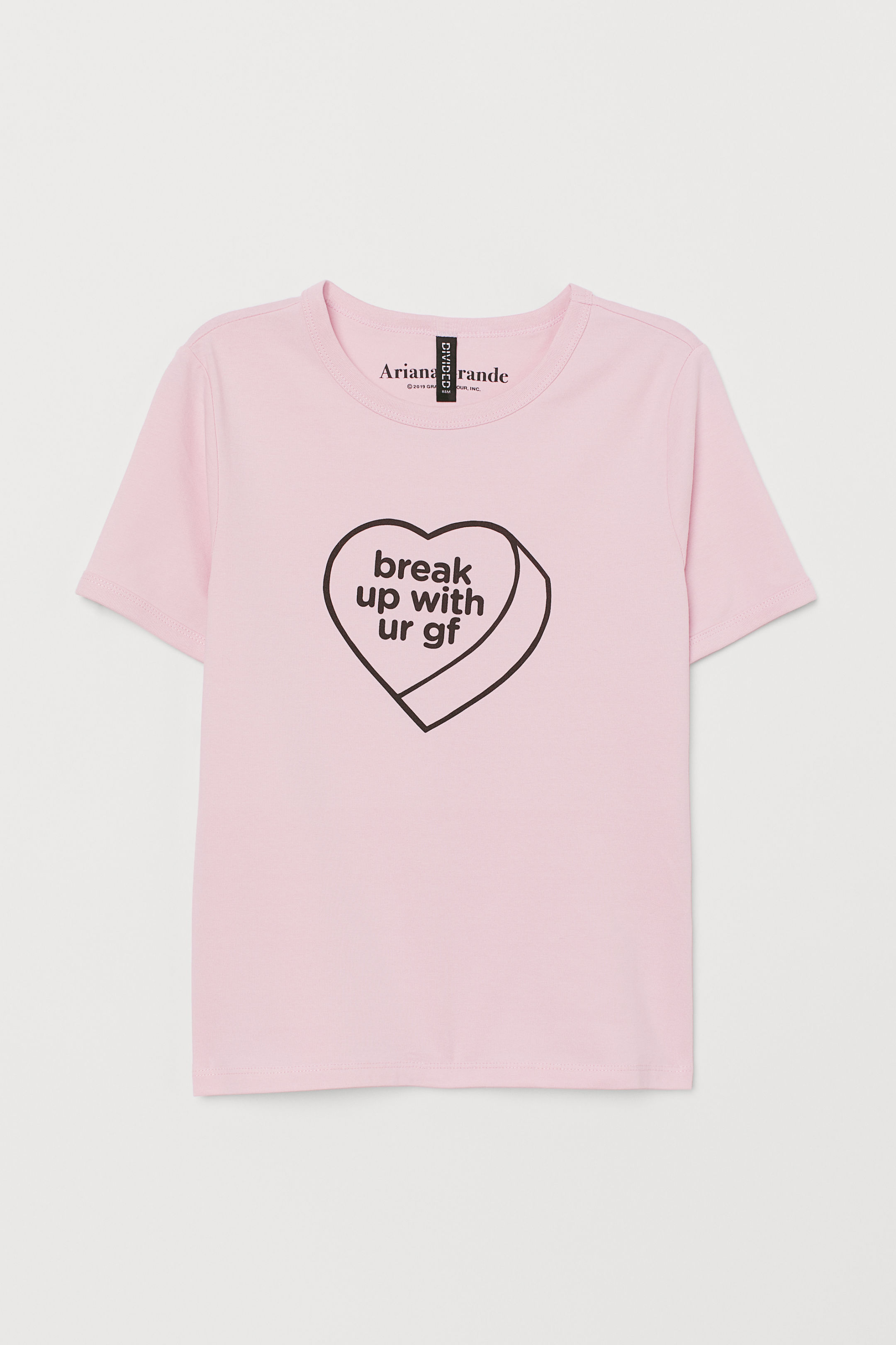ariana-grande-camiseta-colecao-h&m