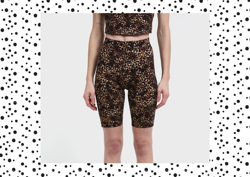 Bermuda Ciclista Onça, Riachuelo, R$ 39,90*. Bermuda Ciclista Onça, Riachuelo, R$ 39,90*.