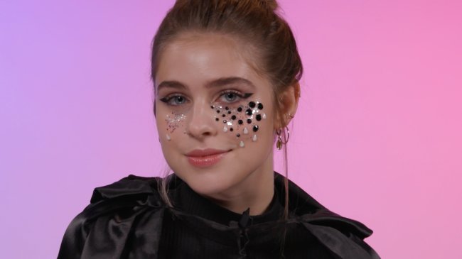 make-halloween-delineado-com-lagrimas-de-glitter make-halloween-delineado-com-lagrimas-de-glitter