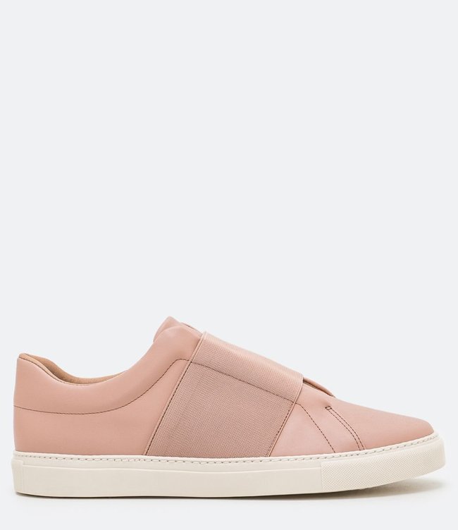 TÊNIS SLIPON COM ELÁSTICO SATINATO R$ 99,90 Renner