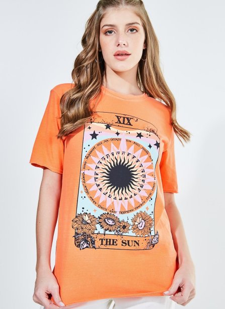 Camiseta Sol, Youcom, R$ 79,90* Camiseta Sol, Youcom, R$ 79,90*