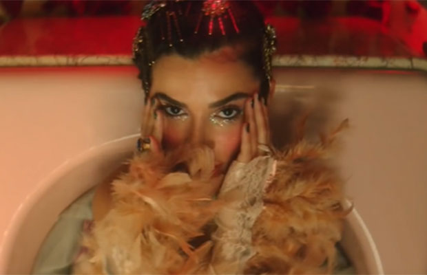 manu-gavassi-clipe-audio-de-desculpas-2 manu-gavassi-clipe-audio-de-desculpas-2