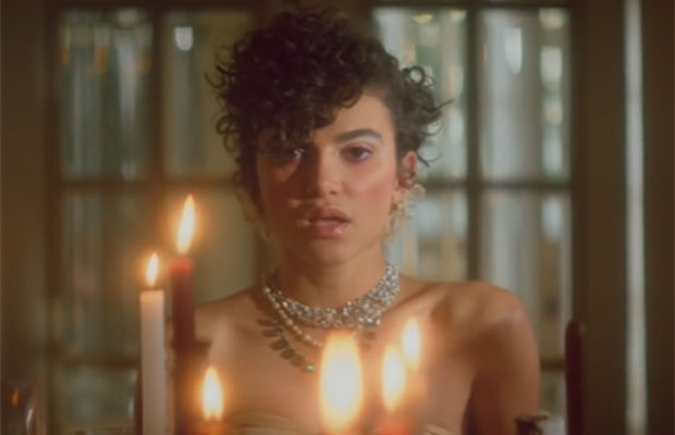 manu-gavassi-clipe-audio-de-desculpas-6 manu-gavassi-clipe-audio-de-desculpas-6