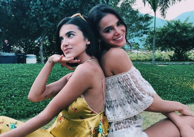 manu-gavassi-e-bruna-marquezine