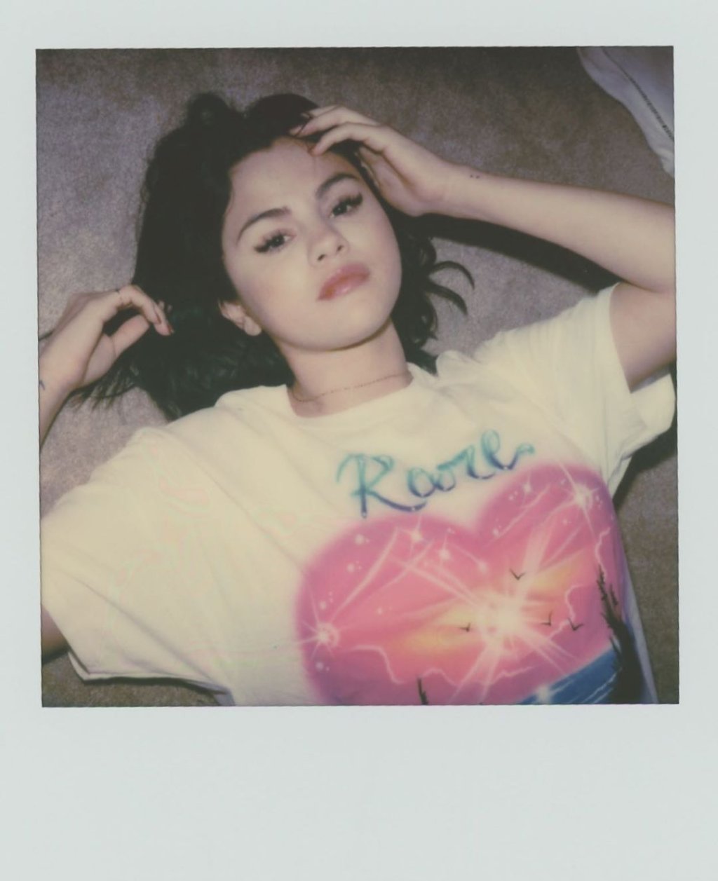 selena-gomez-rare