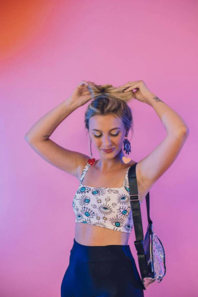 Top Reto Olho, Cali Store, R$ 59* Top Reto Olho, Cali Store, R$ 59*