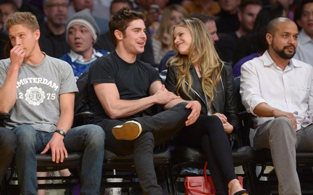 zac efron e halson sage