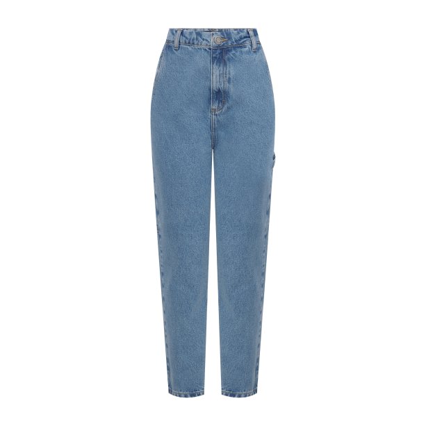Mom jeans Youcom (R$ 139,90*). Mom jeans Youcom (R$ 139,90*).