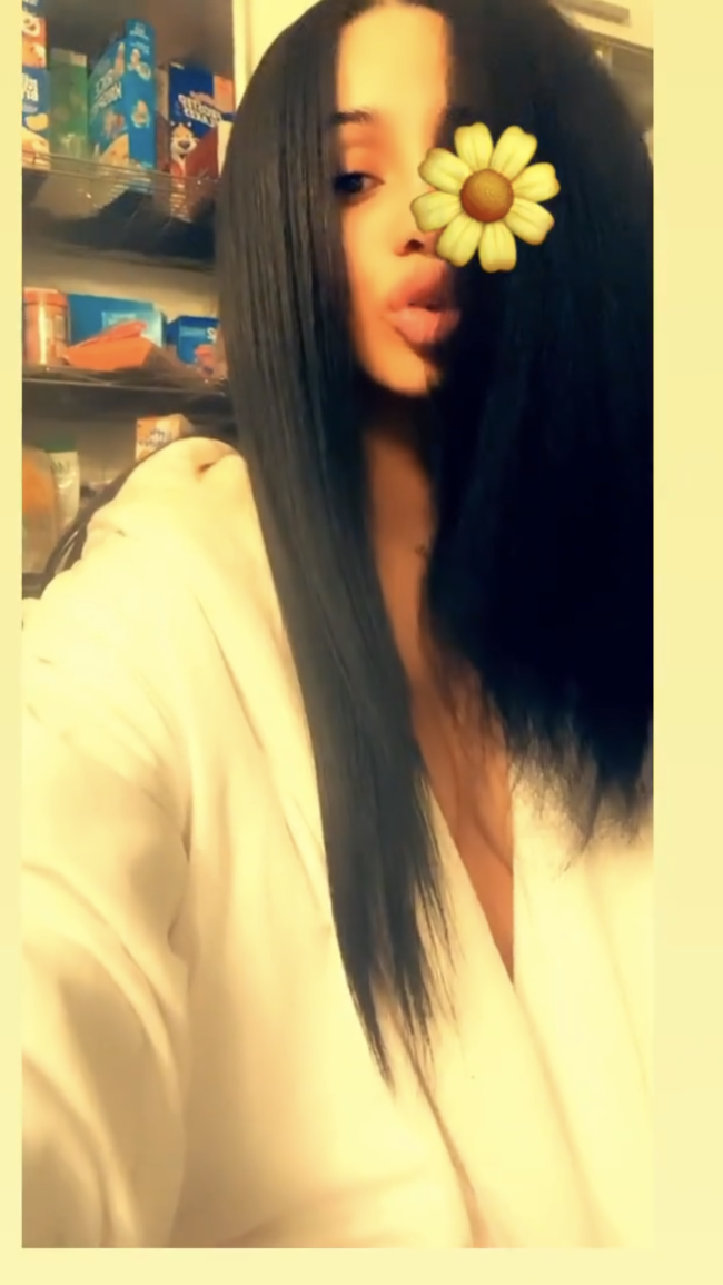 Cardi B cabelo natural2