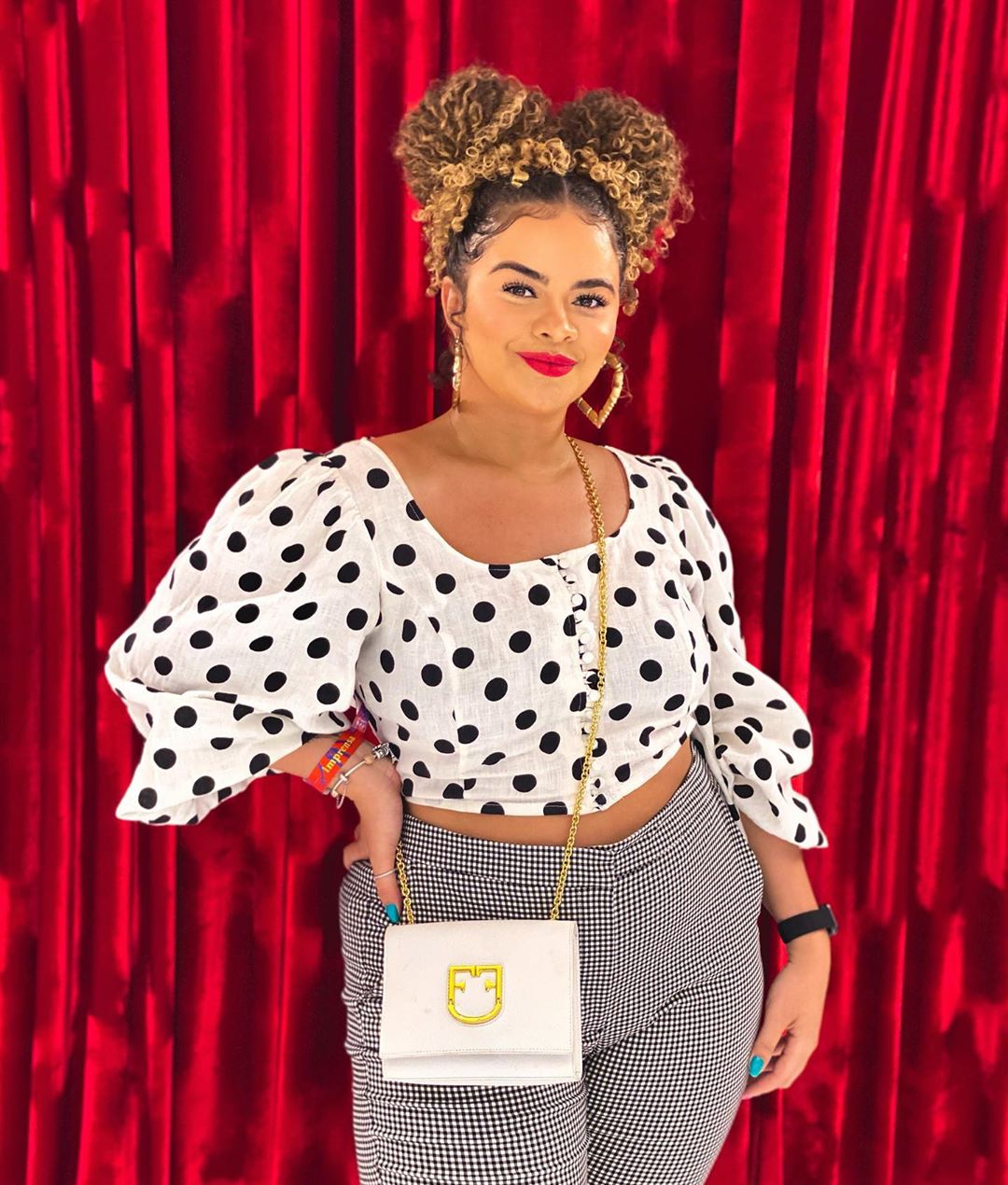 look-nina-gabriela