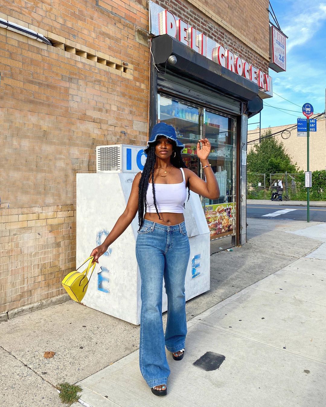 calca-wide-leg-jeans-thelanguageofyolande Look com calça jeans wide leg