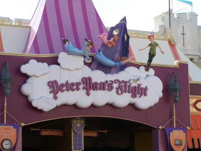 Você consegue identificar esses Mickeys escondidos nos parques da Disney?