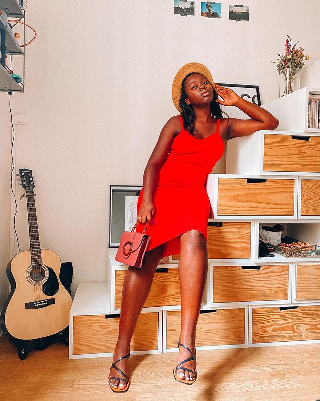 look-chapeu-vestido-aboutnoemiel dicas para usar chapéu, bucket hat, boné e outros acessórios no look