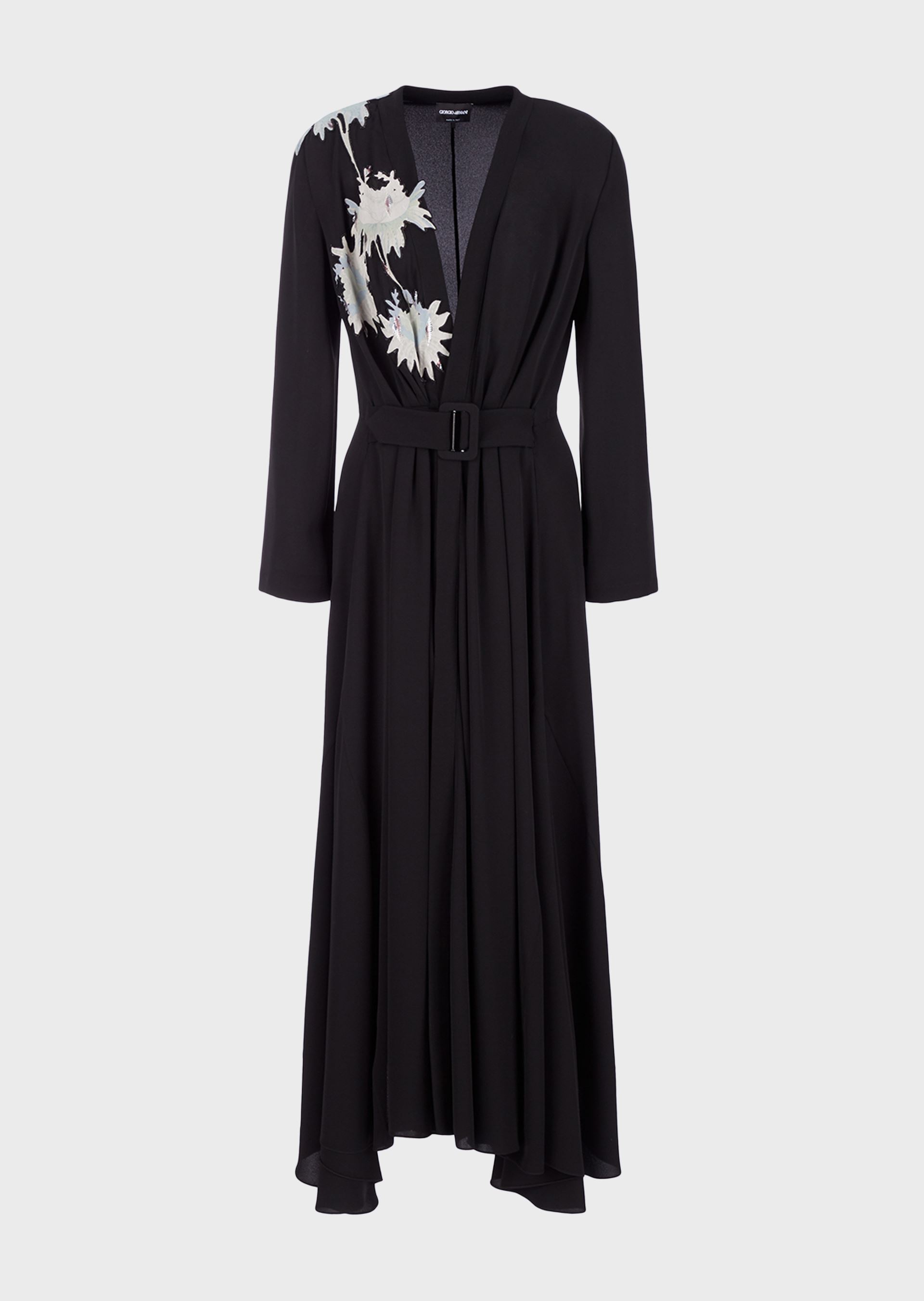 vestido-armani-meghan-markle-entrevista-oprah Vestido Armani usado por Meghan Markle