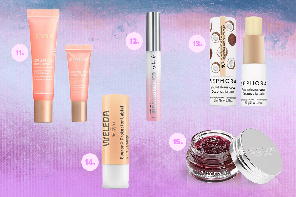 esfoliante-hidratante-labial-03 Montagem com cinco opções de esfoliantes e hidratantes labiais. O fundo é em degradê com tons de lilás, roxo e azul.