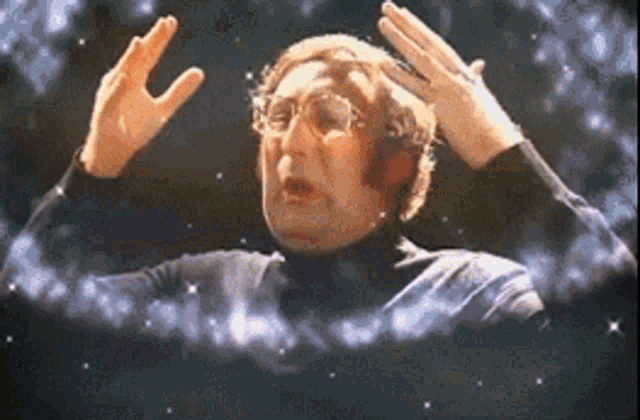23 provas de que pão é uma das coisas mais maravilhosas que existem Gif de um homem de óculos tendo uma explosão cerebral após uma descoberta (e no sentido figurado)