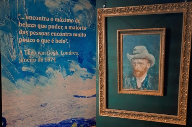 exposição-beyond-van-gogh-galera-capricho-2022 montagem de duas fotos da exposição de arte de vicent van gogh