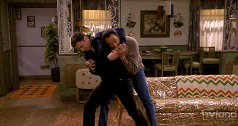 gif de irmãos brigando gif dgif de irmãos brigandoe irmãos brigando