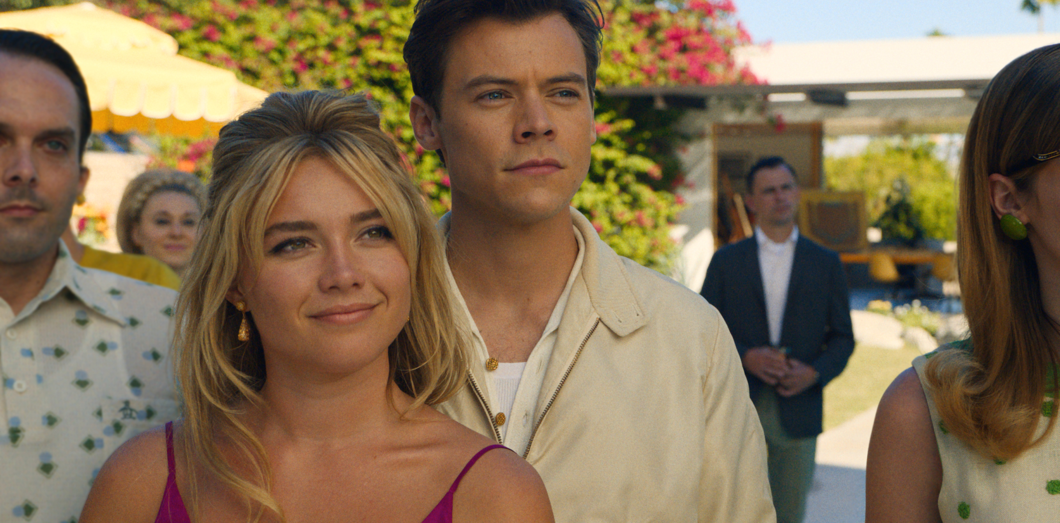 Florence Pugh e Harry Styles em cena do filme Não Se Preocupe, Querida