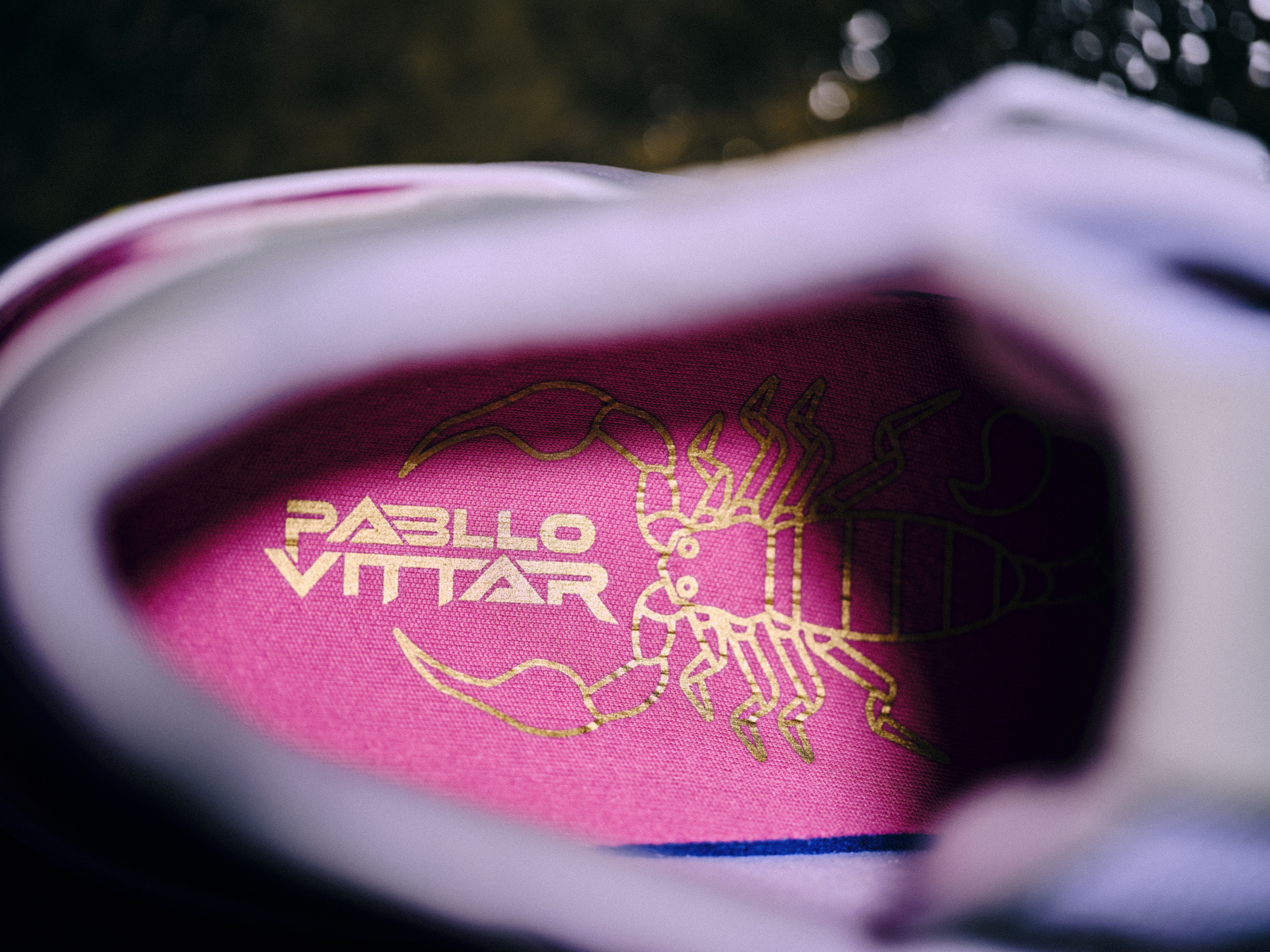 adidas-pabllo-vittar-tenis-signo-escorpião Tênis Forum Adidas em parceria com Pabllo Vittar