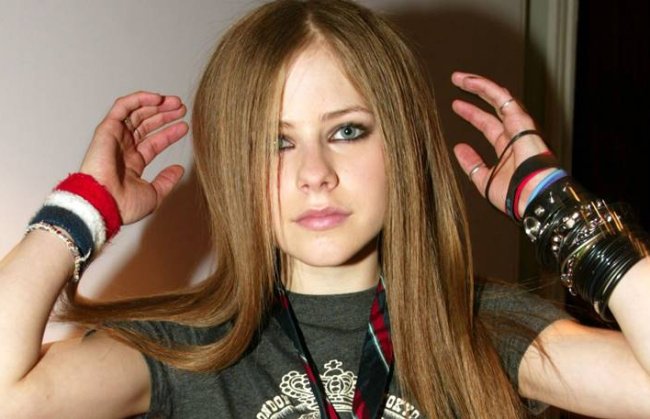 Avril Lavigne nos anos 2000 Avril Lavigne nos anos 2000