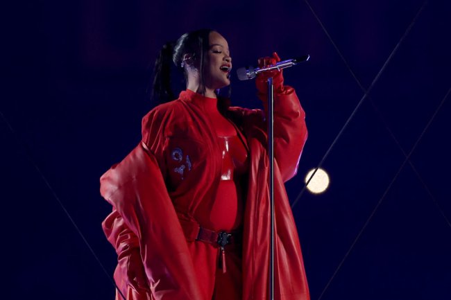 Rihanna Super Bowl