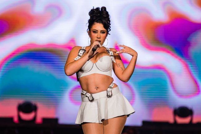 Lollapalooza Brazil 2023 – Day 1 Kali Uchis entregando tudo durante o Lolla 2023