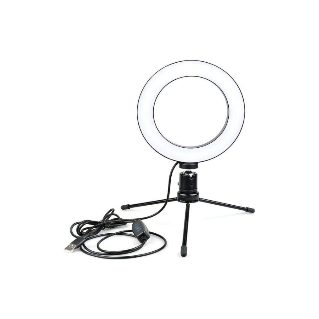 Iluminador A imagem de um iluminador portátil com tripé em um fundo branco