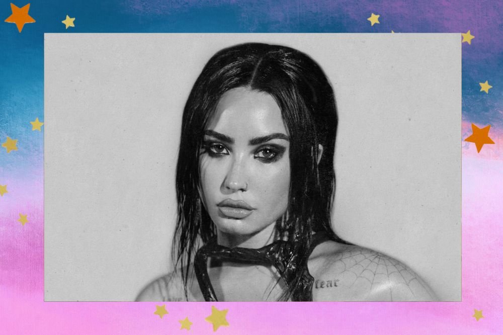 Demi Lovato na capa de Sorry Not Sorry Rock Version. Fundo com tons de azul e lilás com estrelas douradas.