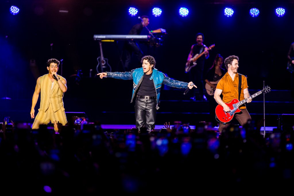 Jonas Brothers Concert
