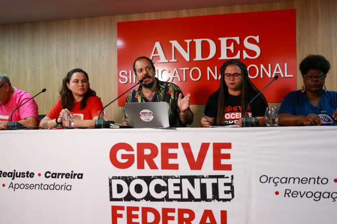 greve docente federal