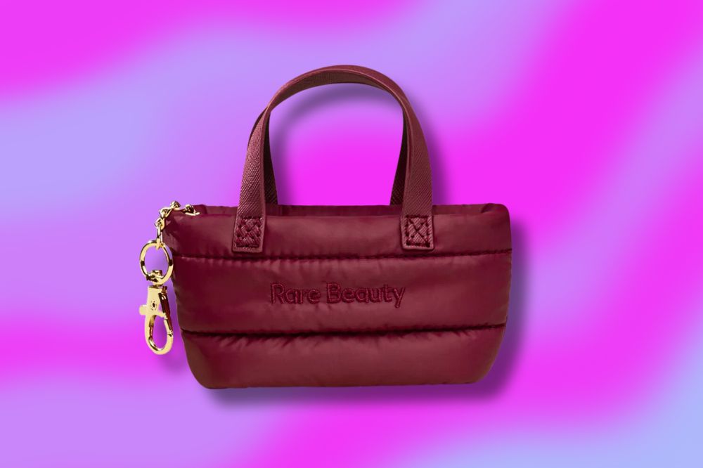 Rare Beauty Mini Puffy Tote Keychain - Merlot