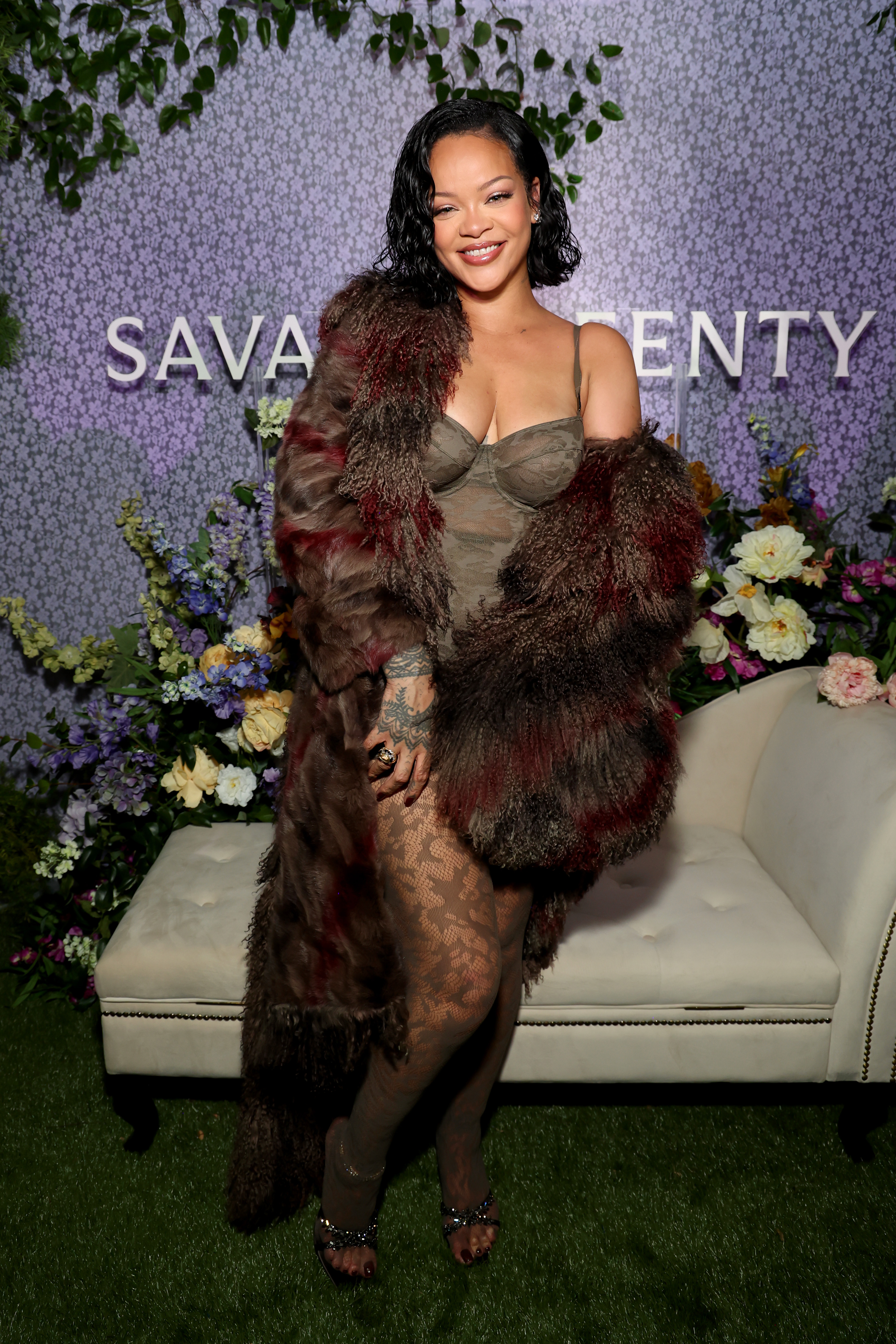 Savage X Fenty Celebrates Lavish Lace Debut at Nordstrom Rihanna em evento da Savage X Fenty em Los Angeles