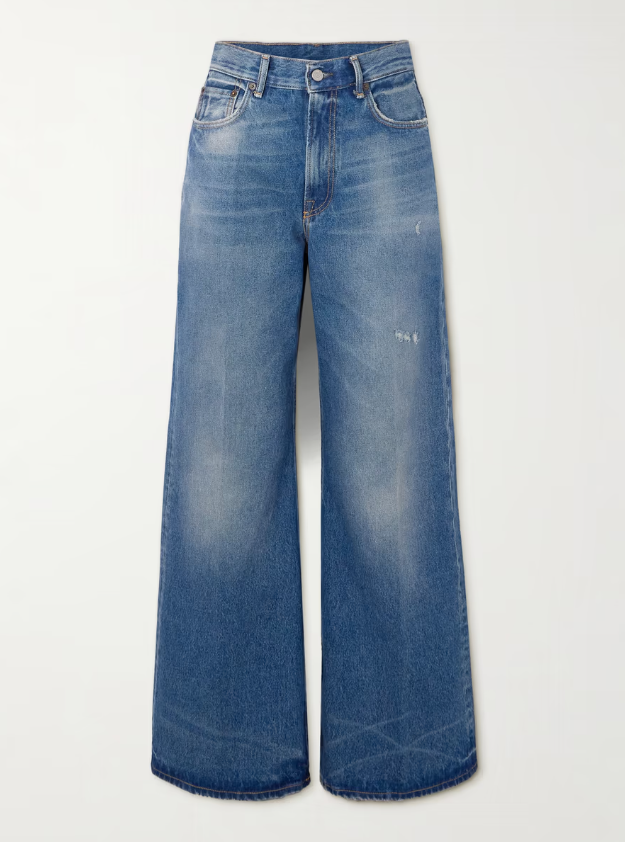 Calça jean wide leg de cintura alta da Acne Studios usada por Rosé, do BLACKPINK