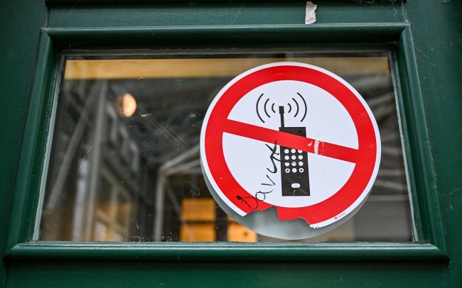 proibição do celular nas escolas