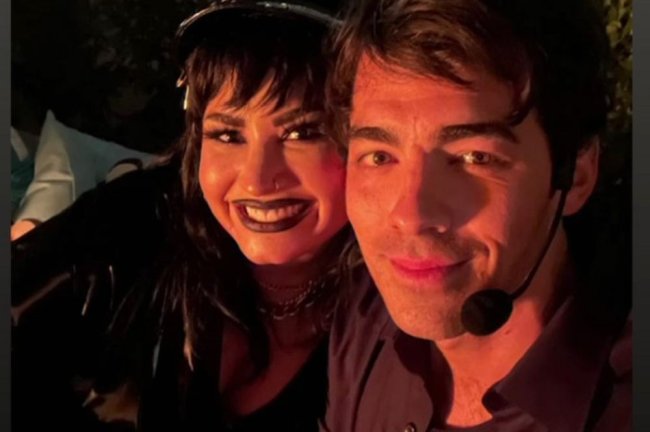 Selfie de Demi Lovato e Joe Jonas juntos