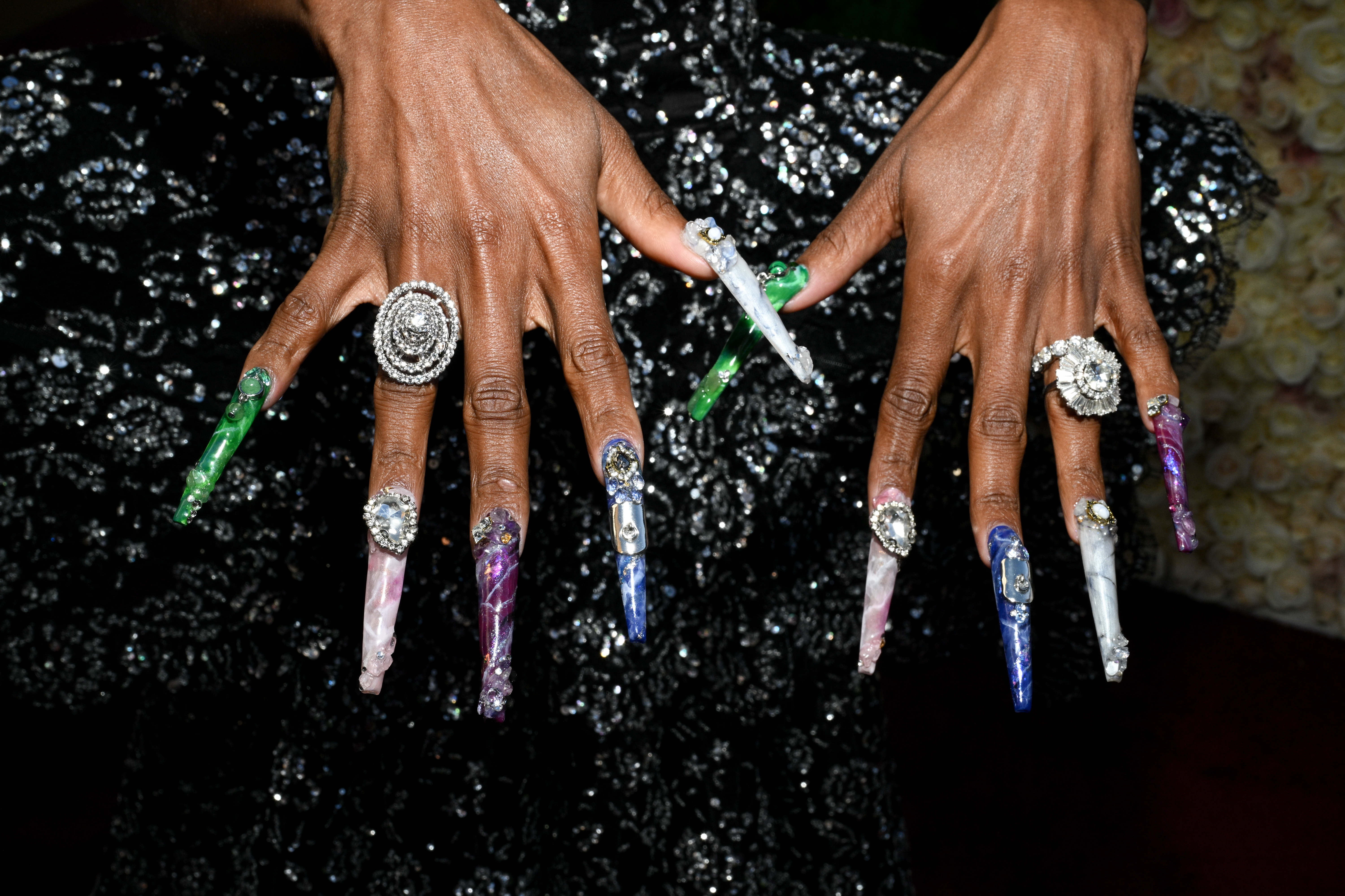 cynthia erivo Unhas da Cynthia Erivo no Globo de Ouro 2025