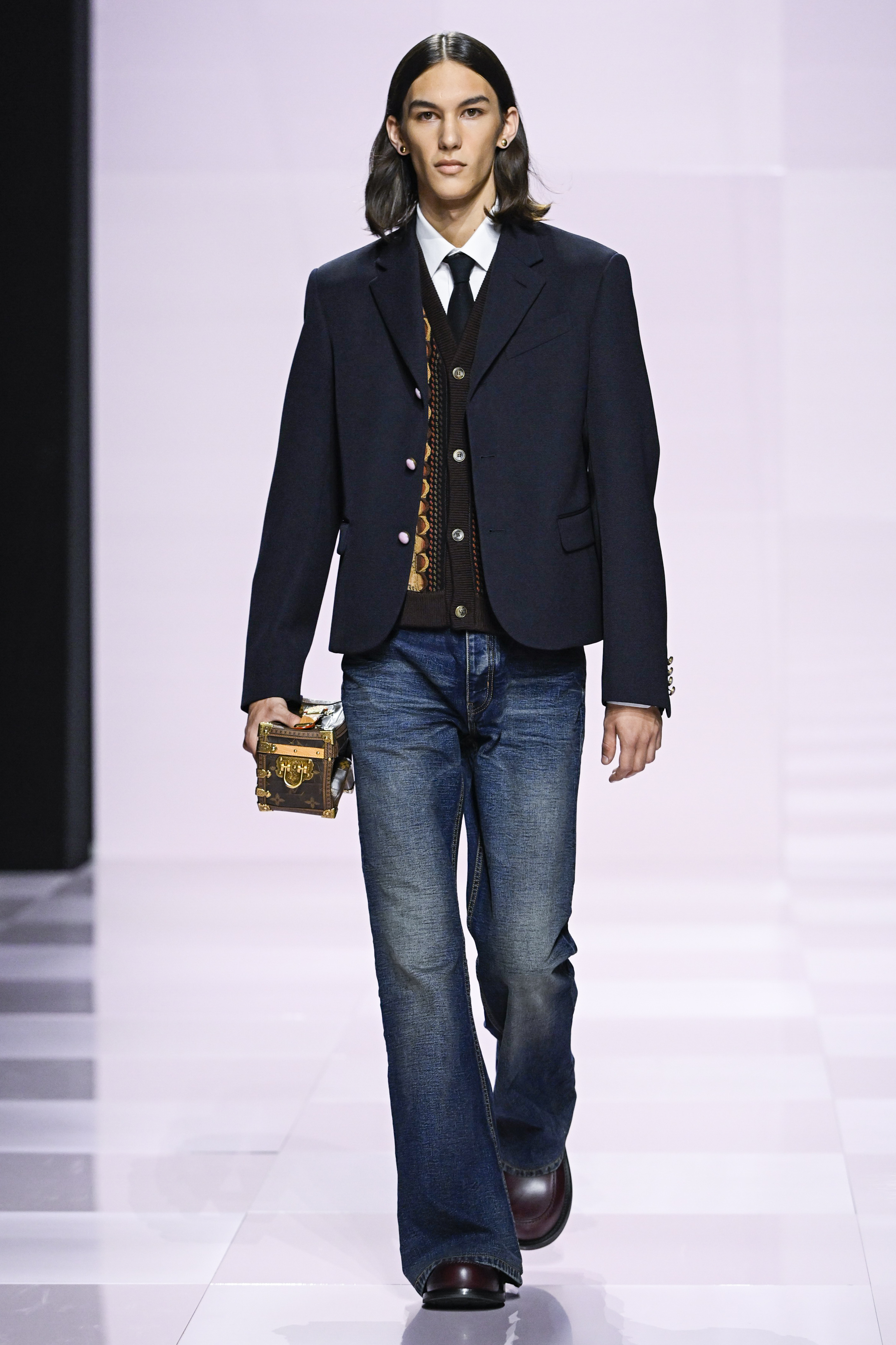 Louis Vuitton – Runway – Fall/Winter 2025-2026 Paris Men Fashion Week Desfile de outono-inverno 2025-2026 da Louis Vuitton na semana de moda masculina de Paris