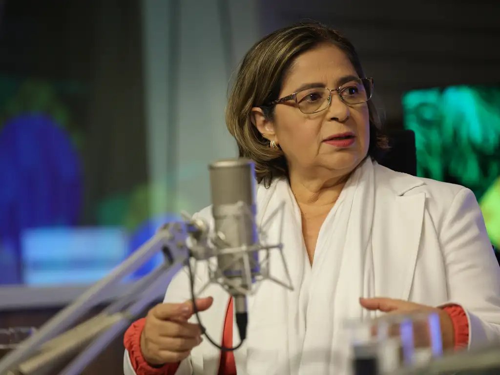 ministra cida gonçalves
