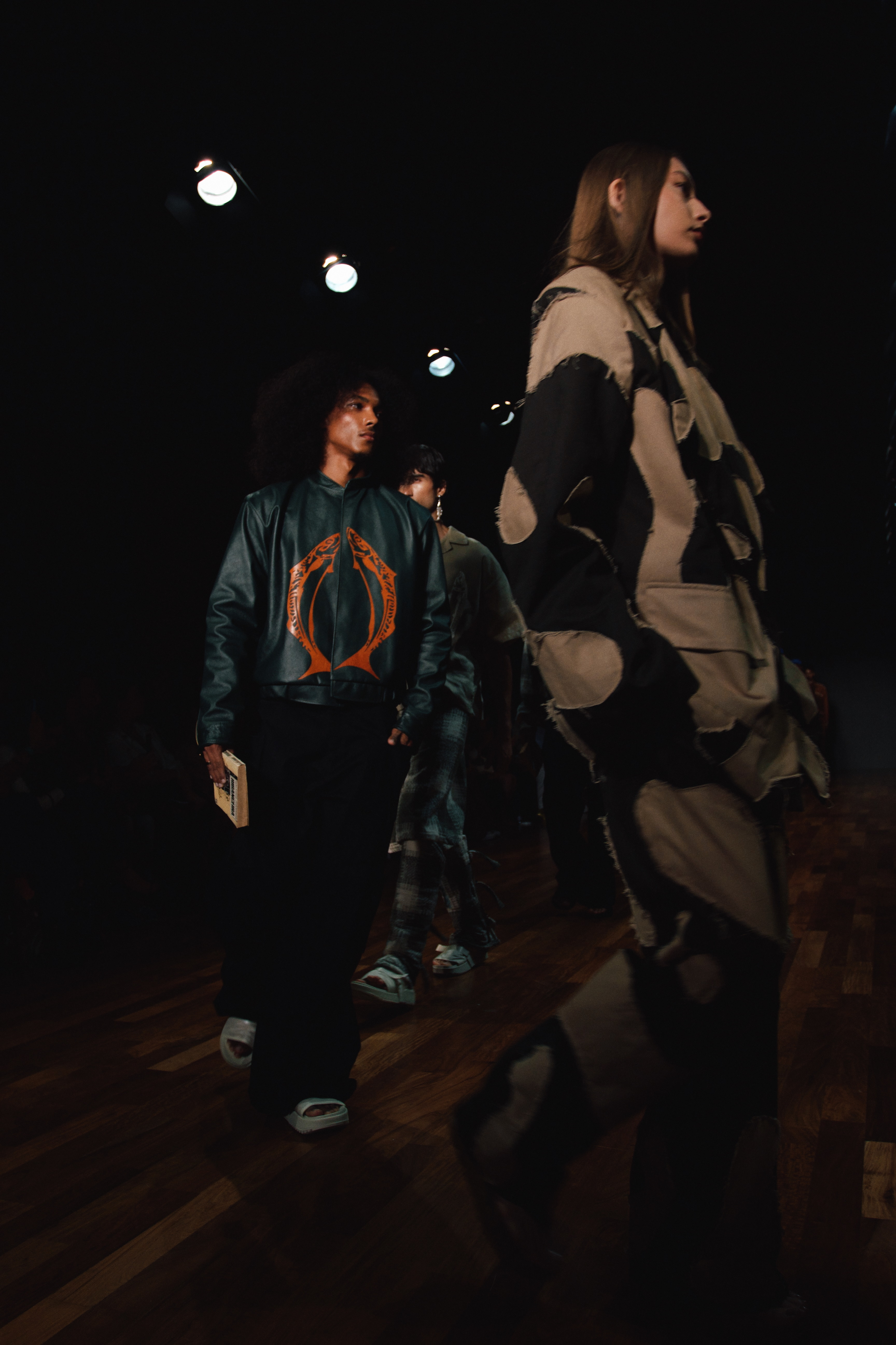 Edited in Tezza with: Milky, Contrast, Grain, Fade, & Brightness Dendezeiro - SPFW N59