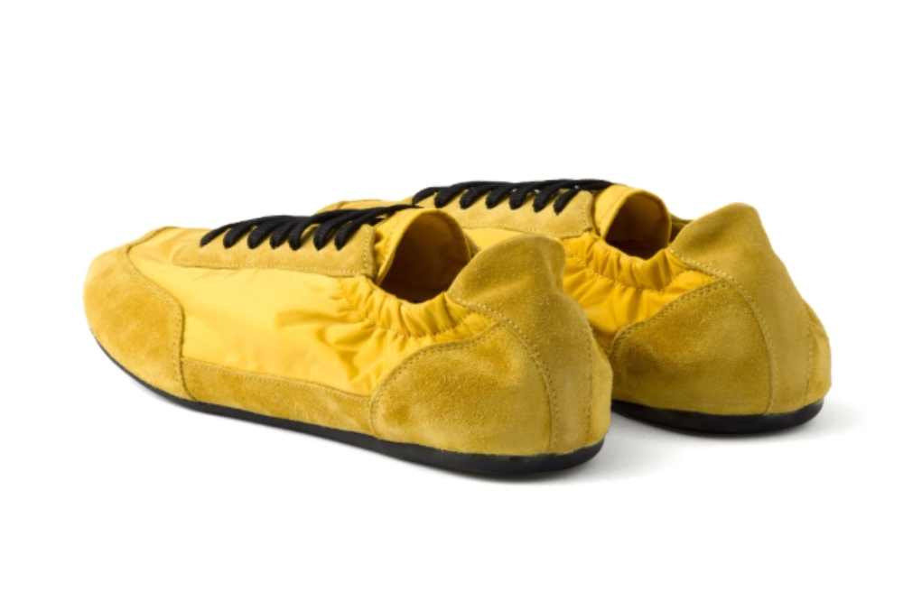 tenis-prada-harry-styles-chay-suede-02 Tênis amarelo re-nylon da Prada usado por Harry Styles e Chay Suede