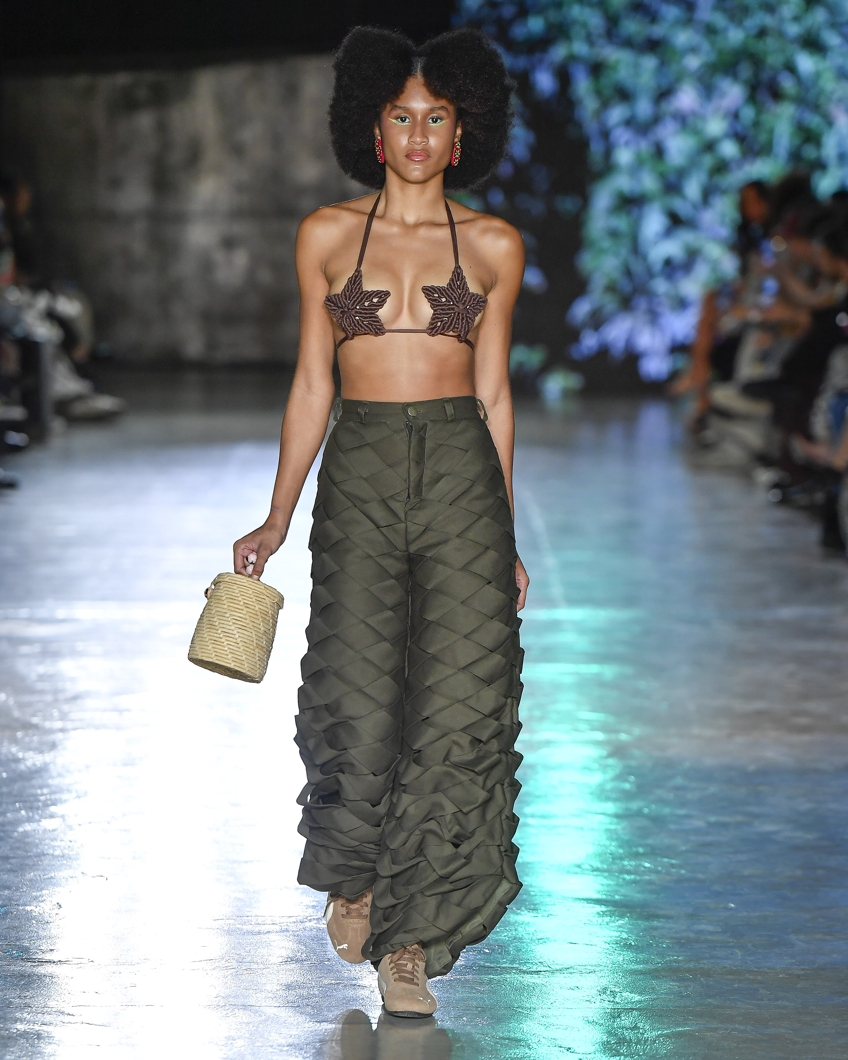 Desfile da Berimbau Brasil na Casa de Criadores 56