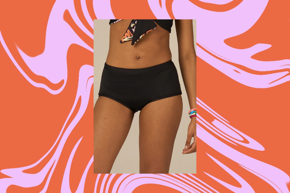 Biquíni Shortinho Absorvente Herself & Capricho Preto Biquíni Shortinho Absorvente Herself & Capricho Preto