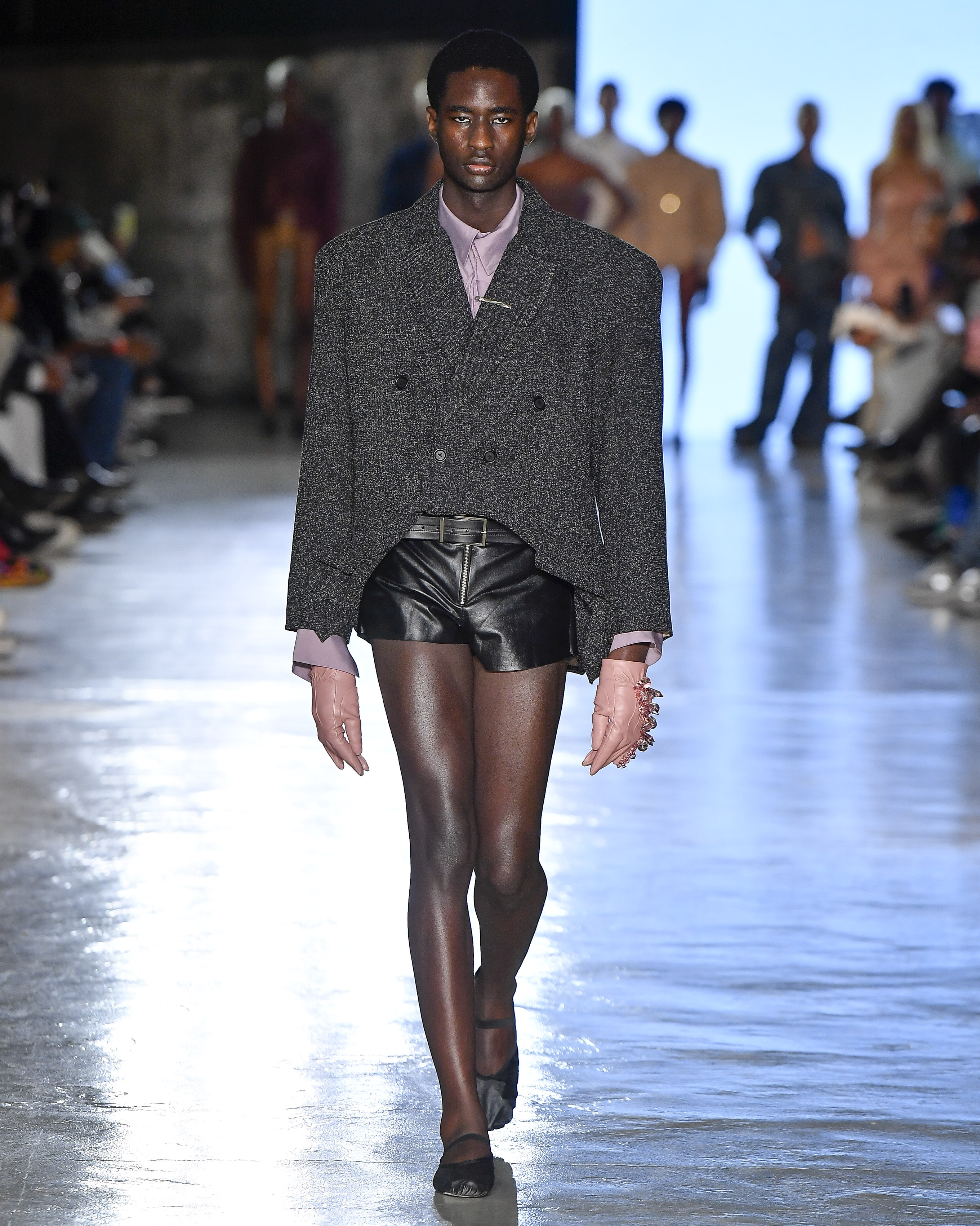 Desfile de Guilherme Dutra na Casa de Criadores 56