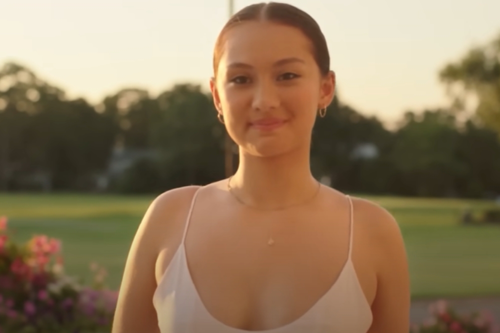 Belly Conklin (Lola Tung) em 'O Verão que Mudou Minha Vida'