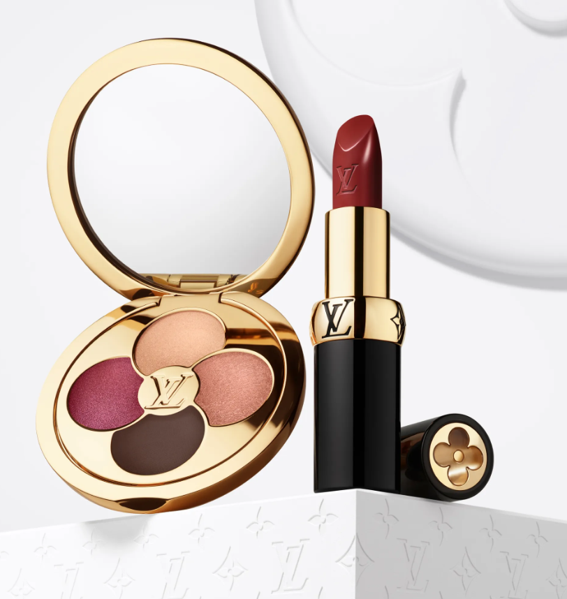 Paleta de sombras e batom da primeira linha de maquiagem da Louis Vuitton, que tem Pat McGrath como diretora criativa