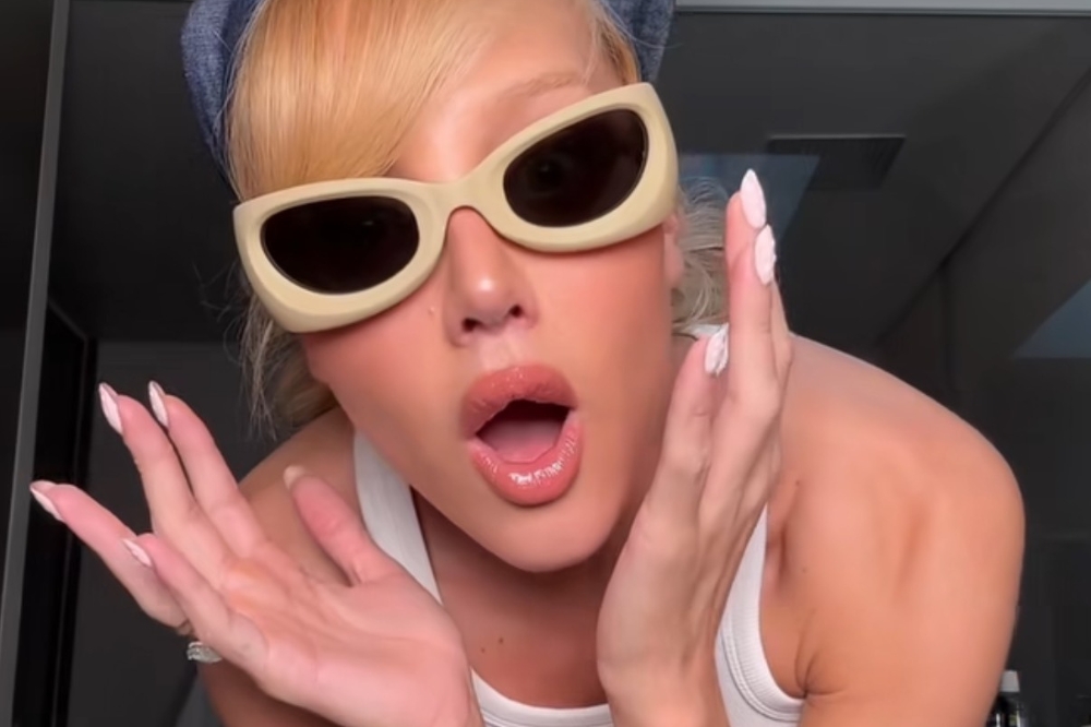 Justin Bieber republica vídeo de Malu Borges usando roupas da SKYLRK