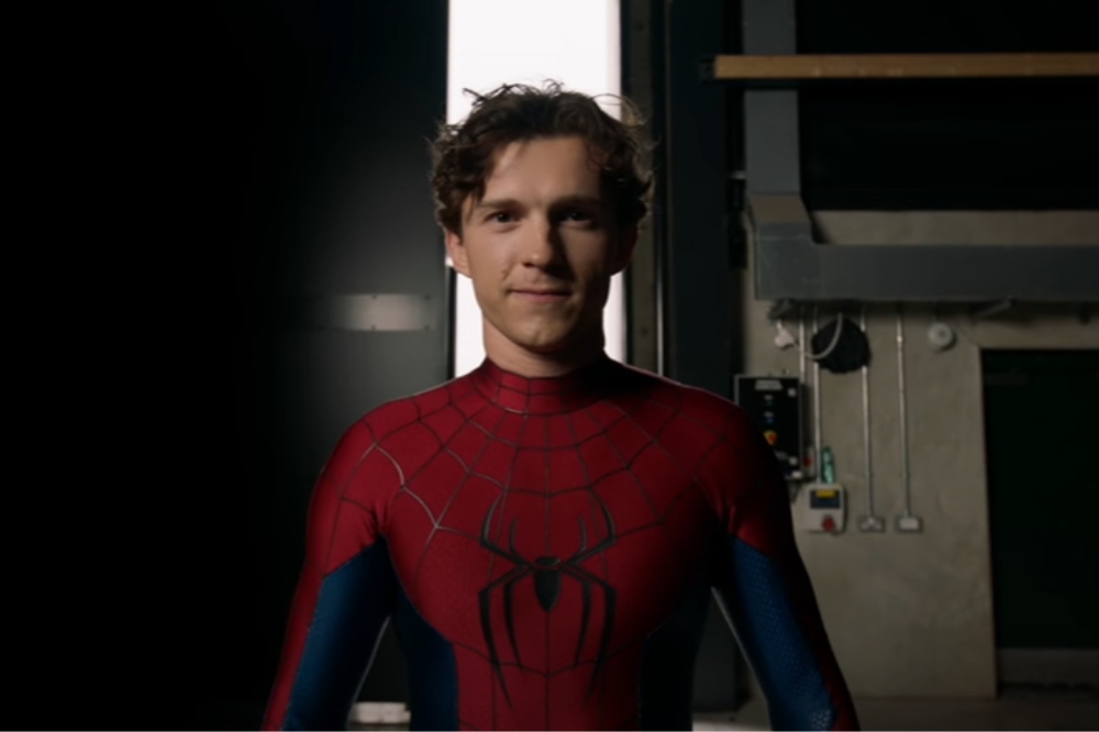 Tom Holland em novo teaser de Homem-Aranha 4